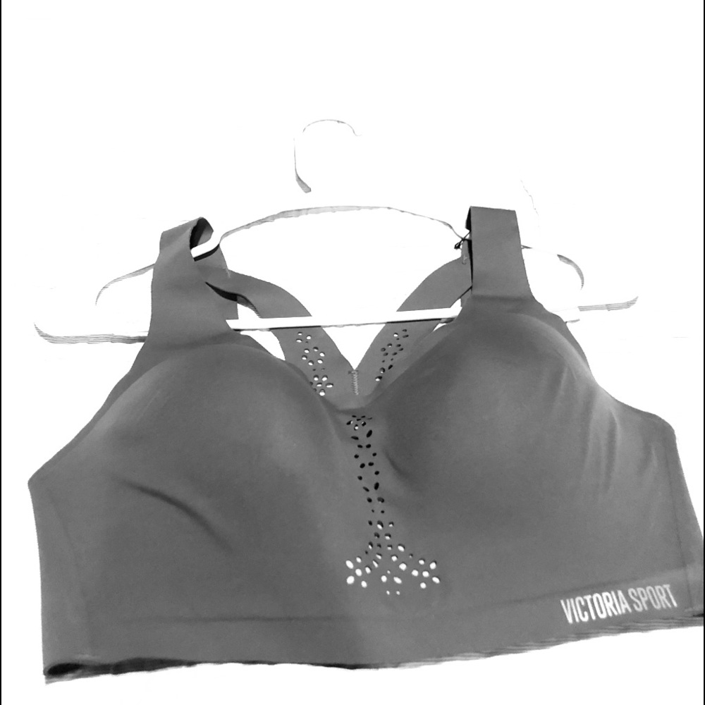 Victoria’s Secret Angel Max Sports Bra